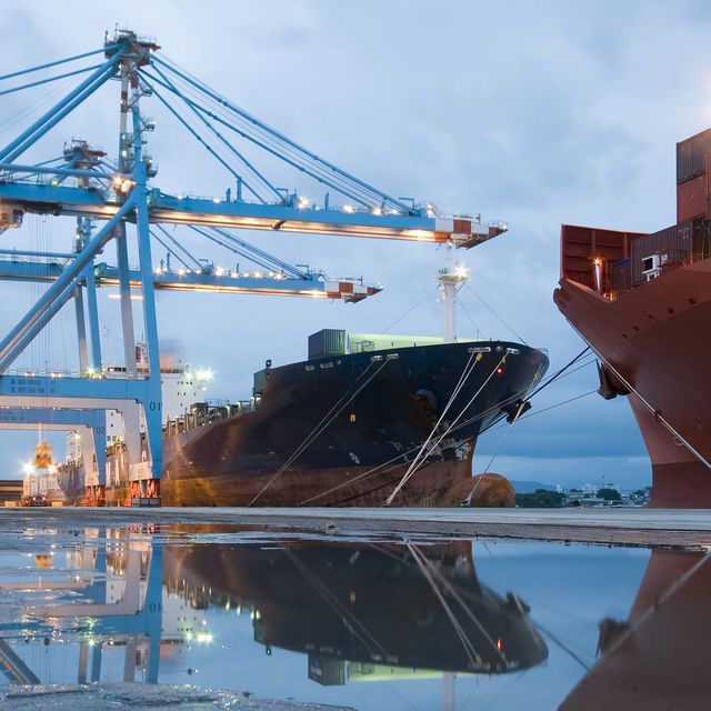 Hafenanlagen u. Cargo-Handling Port Equipment & Cargo Handling